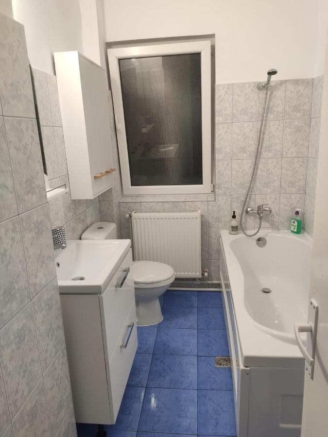Apartament Marra Apartment Констанца Екстериор снимка