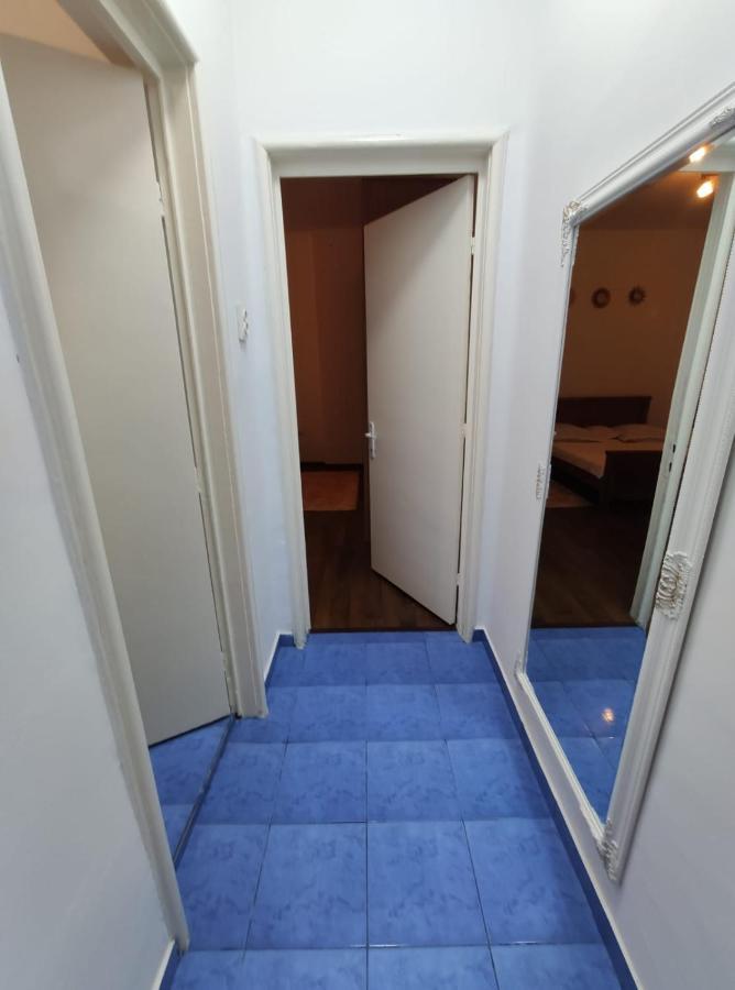 Apartament Marra Apartment Констанца Екстериор снимка