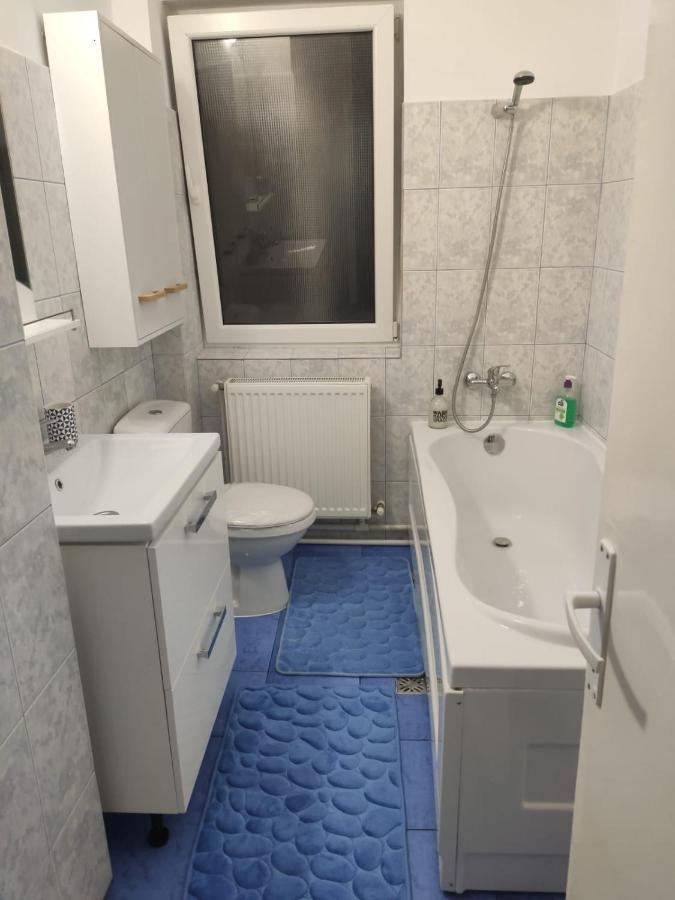 Apartament Marra Apartment Констанца Екстериор снимка