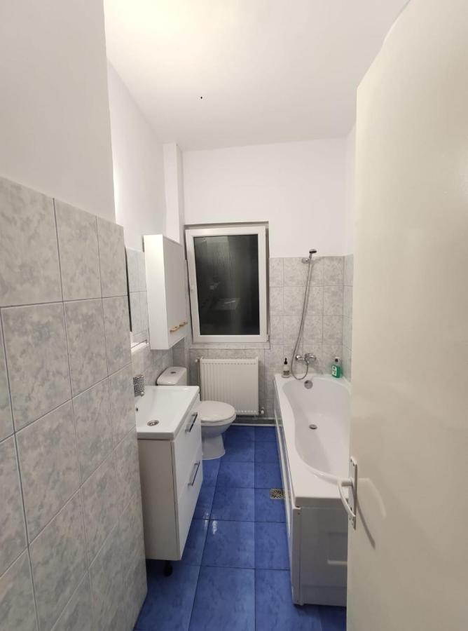 Apartament Marra Apartment Констанца Екстериор снимка